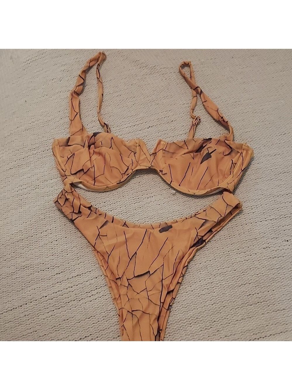 Matte Collection Bali Bikini - Picture 3 of 16
